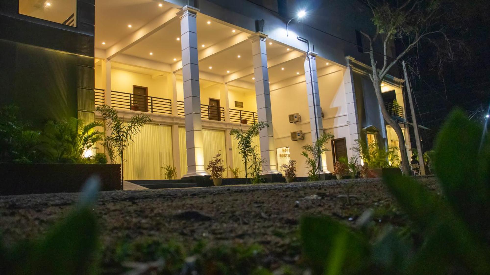 Hotel Northway Vavuniya Exteriér fotografie