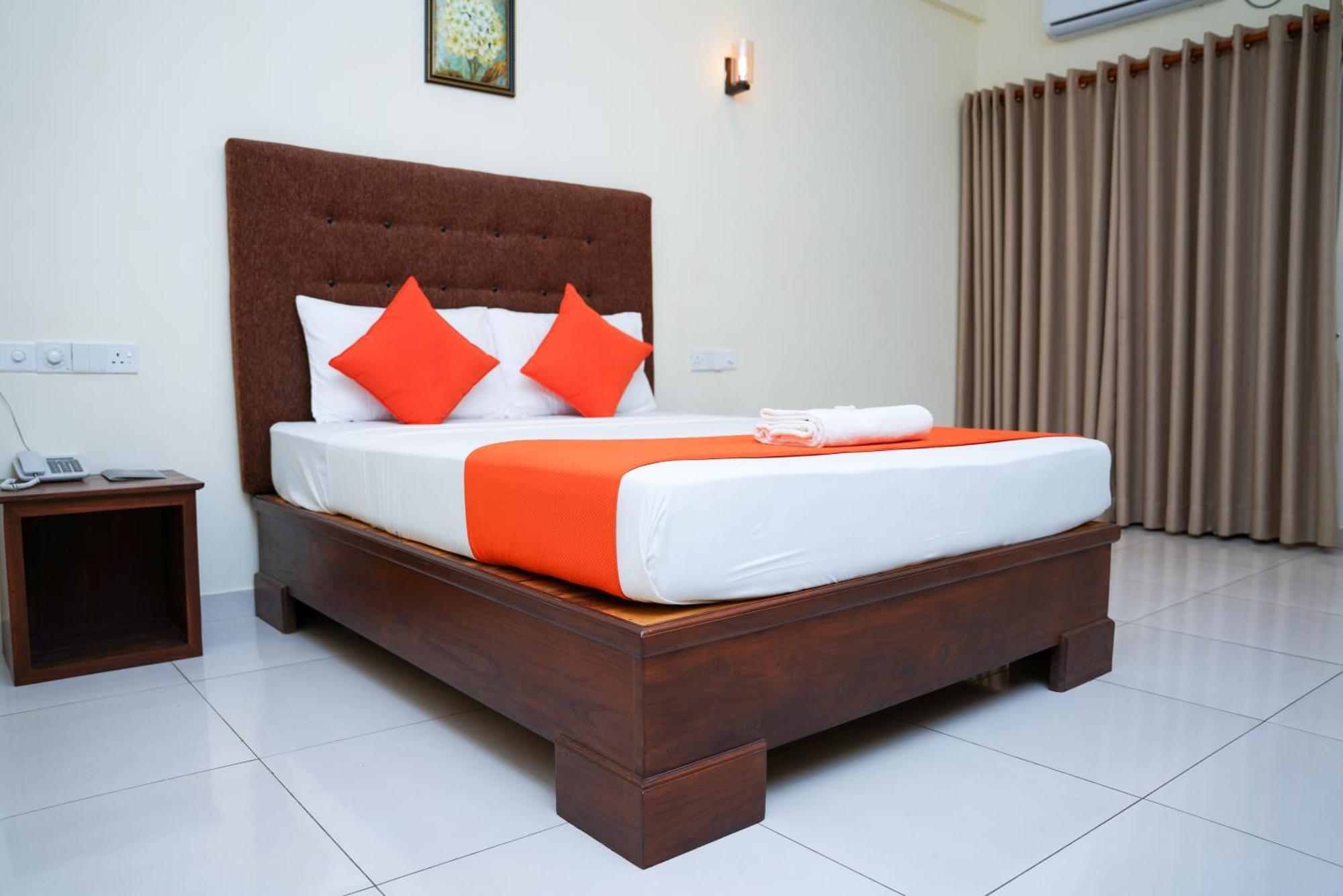 Hotel Northway Vavuniya Exteriér fotografie
